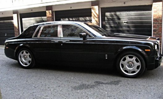 A Rolls Royce Phantom hire