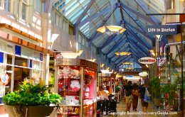 Guide to the biggest and best Boston Shopping Malls
