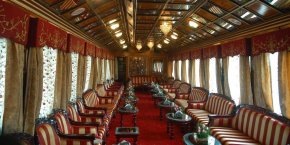 palace on wheels lounge 02