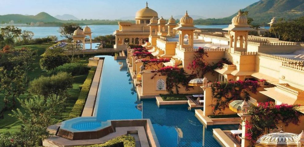 10 luxury Hotels in India