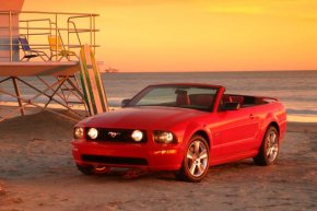 The 2005 Ford Mustang remains one of the best rear-wheel-drive cars money can buy, and the one that started a retro revolution